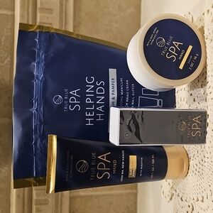 New In Package True Blue Spa Helping Hands Kit From Bath And Body Works